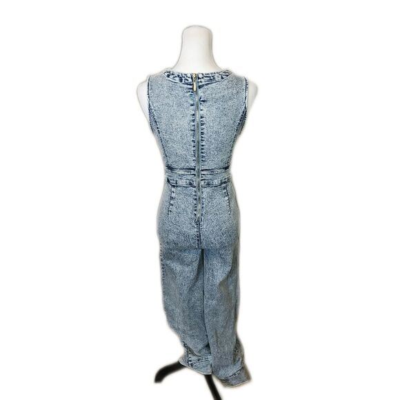Venus Sleeveless Wide Leg Zip-Up Acid Washed Denim Jumpsuit, 2 - Picture 4 of 8